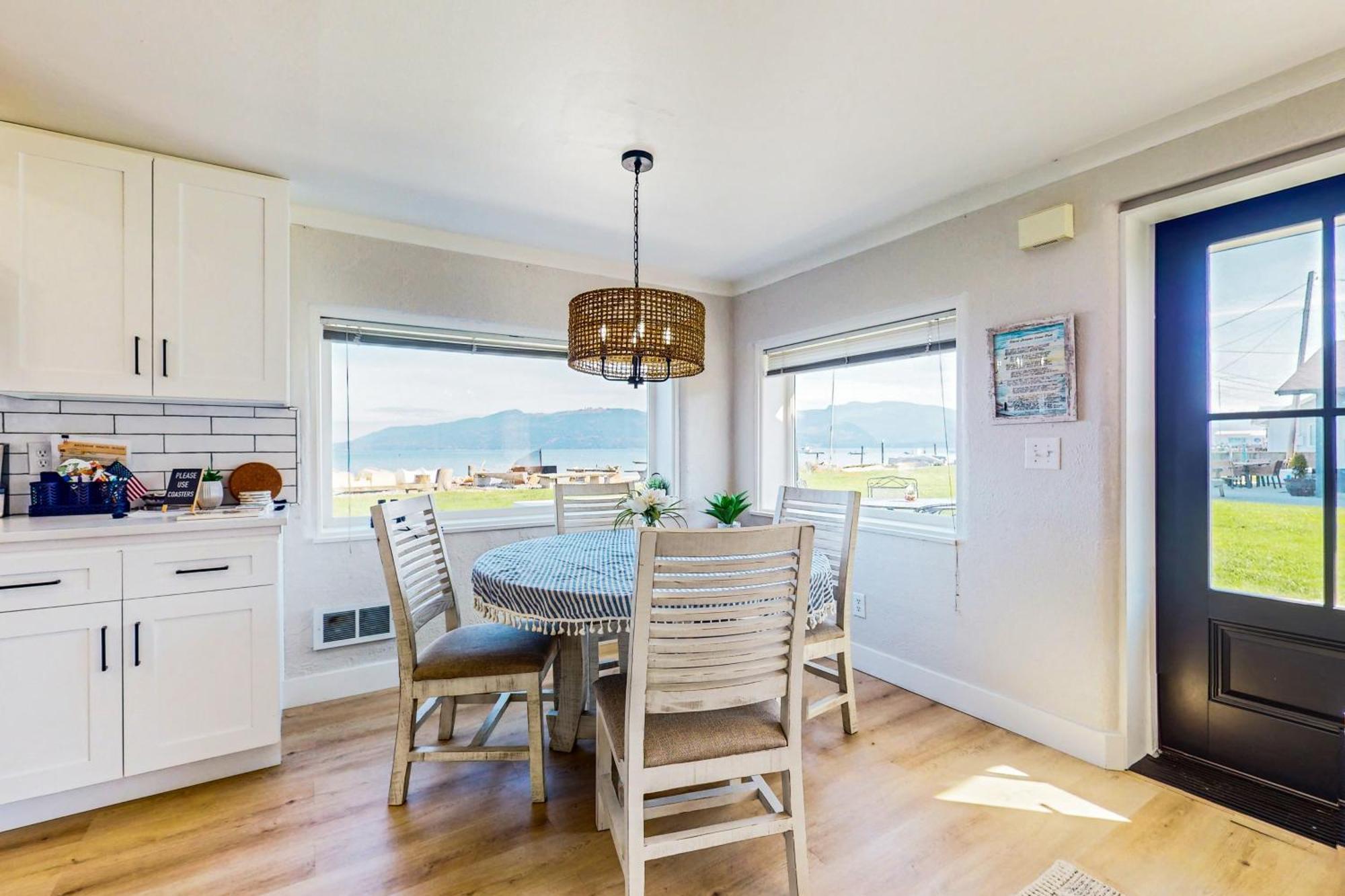 Erikson Beach House Bow Bagian luar foto